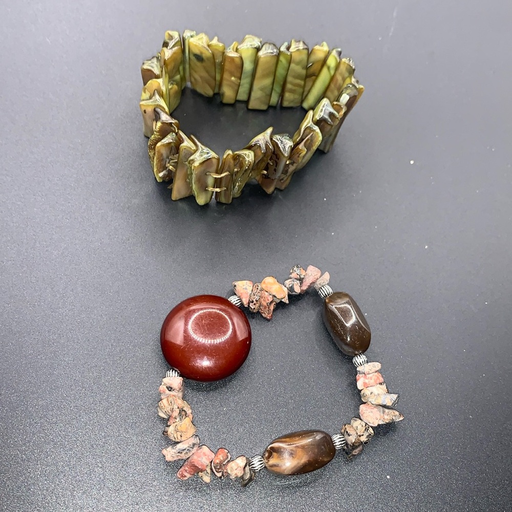 Lot of 2 Shell & Stone Bead Stretch Bracelets